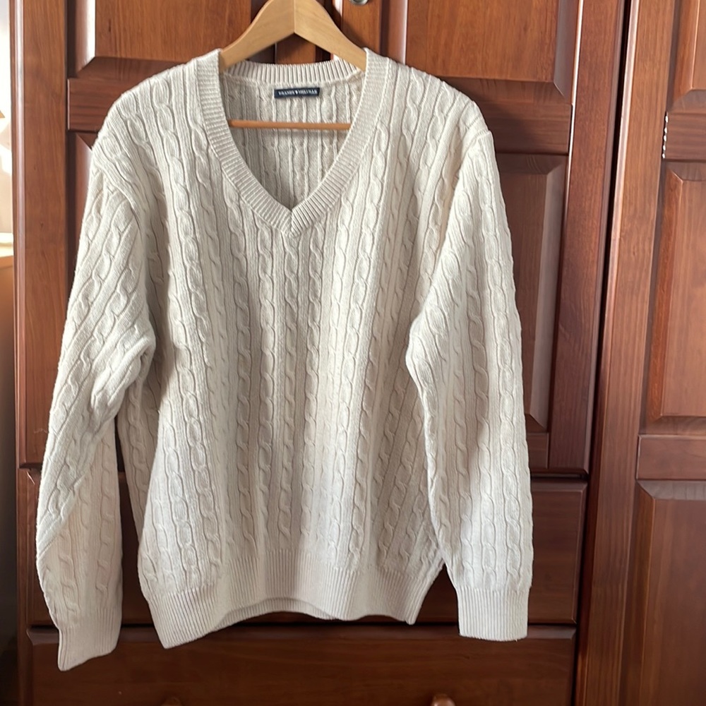 Brandy Melville women sweater